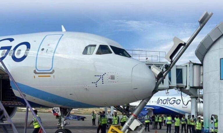 IndiGo Plane Hits Pole During Parking at Srinagar Airport: All Passengers Safe, Investigation Underway